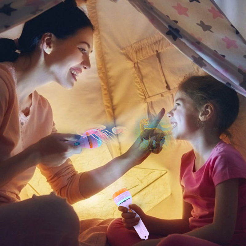 🎄Flashlight Projector Torch Lamp Toy